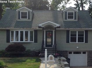 153 Maplewood Ave, Wayne, NJ 07470