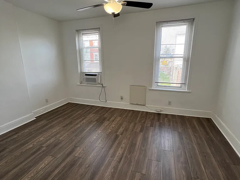 721 McIlvain St — Photo 12