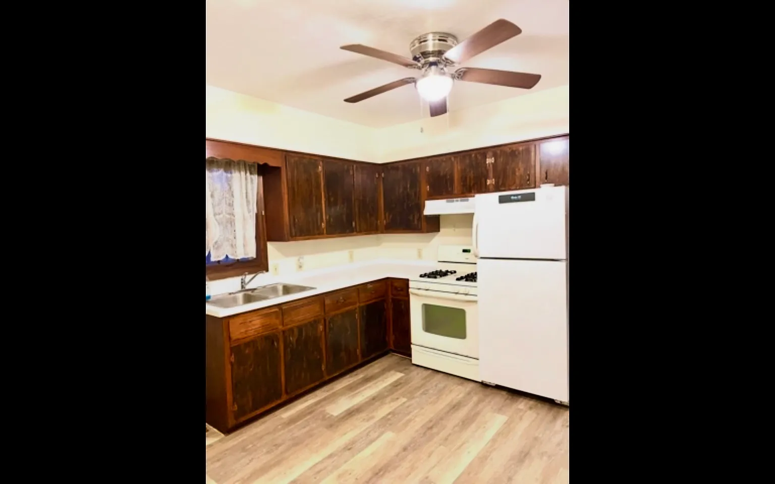 1251 Deforest Rd SE — Photo 2