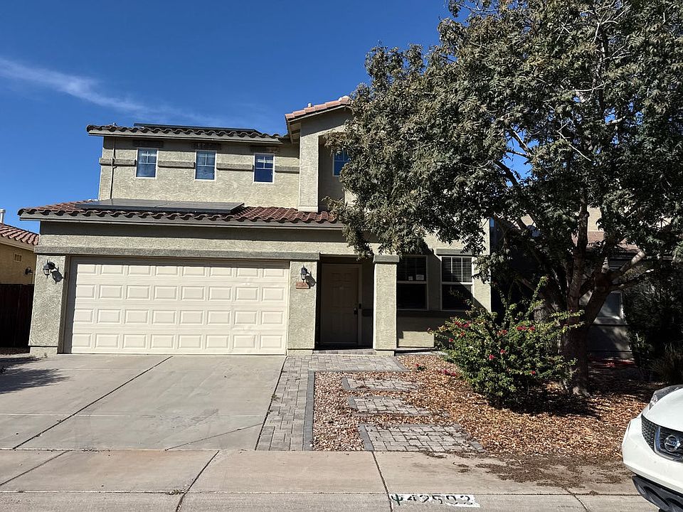 1st image of 42502 W Somerset Dr