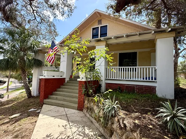 604 Roser Park Dr S, Saint Petersburg, FL 33701