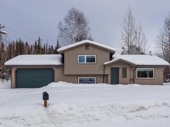 61 Steelhead Rd, Fairbanks, AK 99709