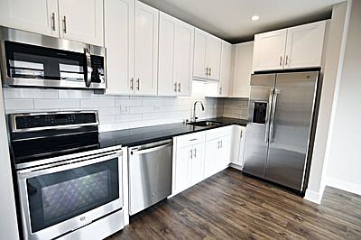 2nd image of 3821 N Broadway St #718