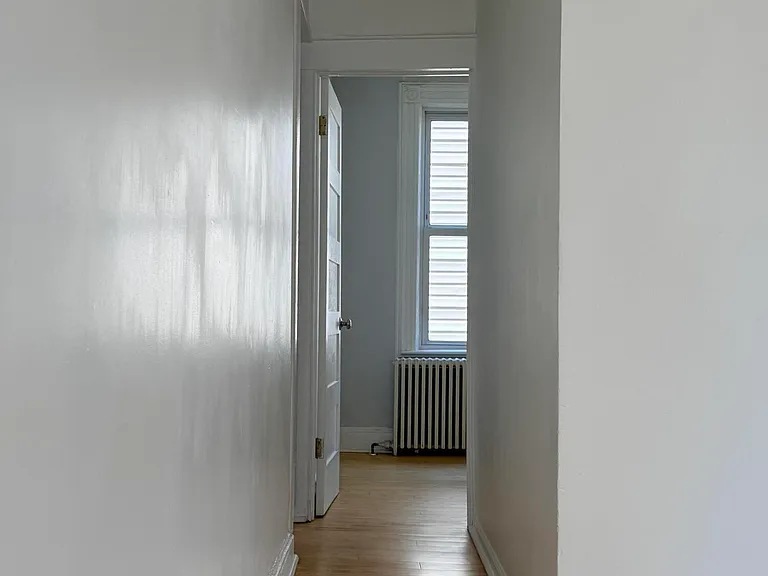 44 Norwood Ave — Photo 12