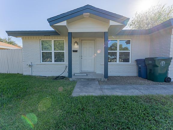 2nd image of 6413 Aspenwood Dr