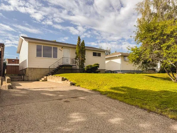 5104 N 46th Ave, Spirit River, AB T0H 3G0