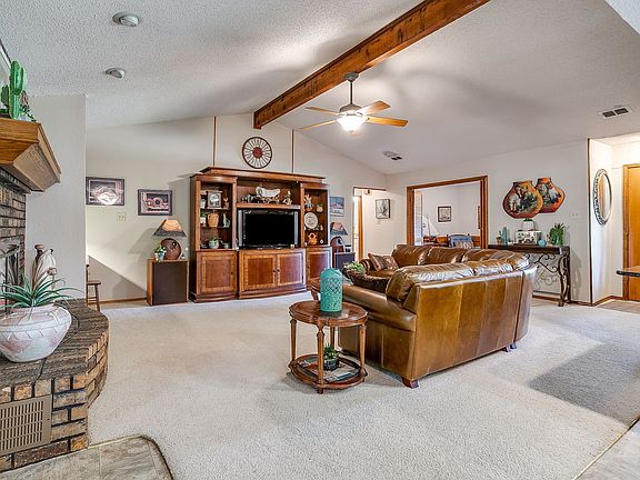 4th image of 10100 Crestline Trl