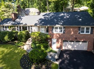 4 Highwood Rd, West Orange, NJ 07052