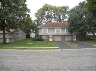 9302 Ballentine St, Overland Park, KS 66214