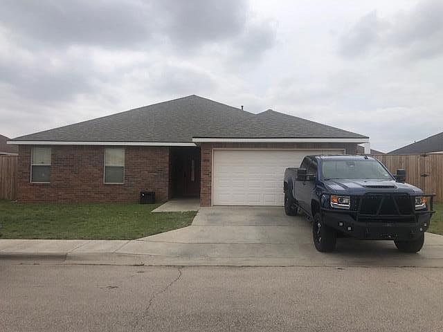 1st image of 5327 Hannah Dr