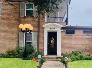 5127 Del Monte Dr APT 4, Houston, TX 77056