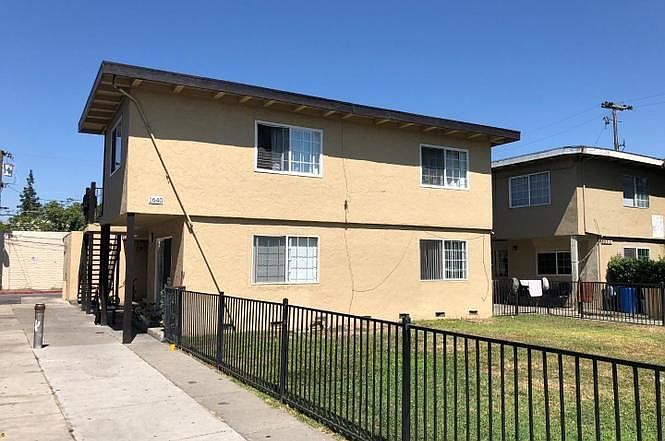 1st image of 1640 Crucero Dr APT 3