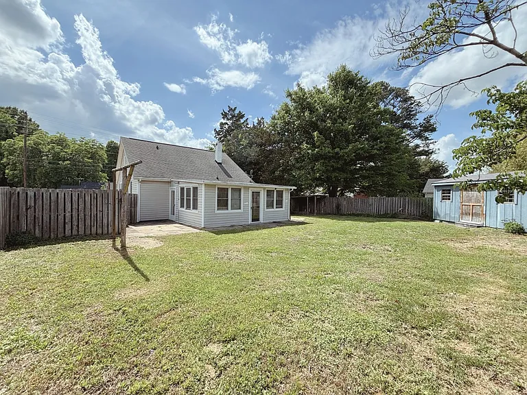 117 Southern Ave — Photo 21