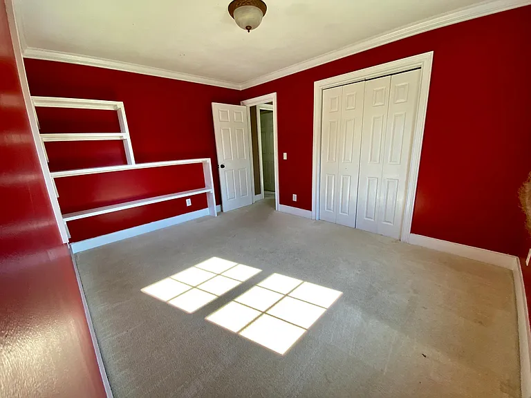 105 Mamie Ct — Photo 17