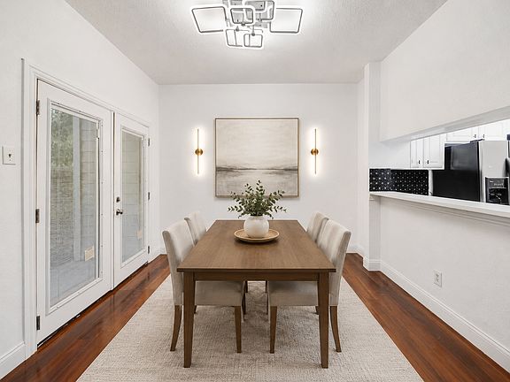 3rd image of 4050 Frankford Rd APT 802