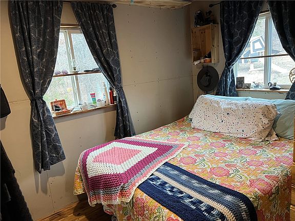 12th image of this home