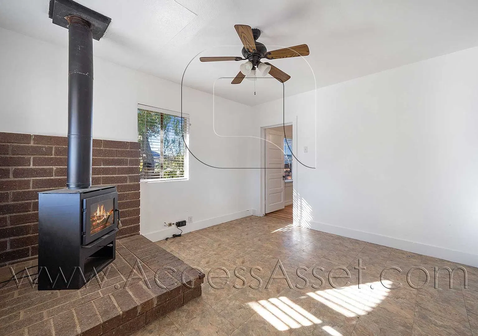Charming 2-Bedroom Menifee Home with Private Fenced Yard — Photo 4