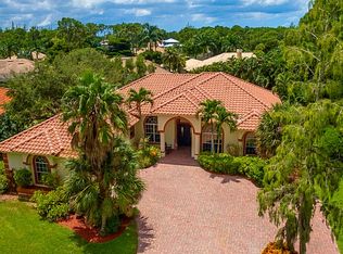 2284 Hawksridge Loop, Naples, FL 34105