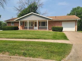 3600 Elm Dr, Urbandale, IA 50322