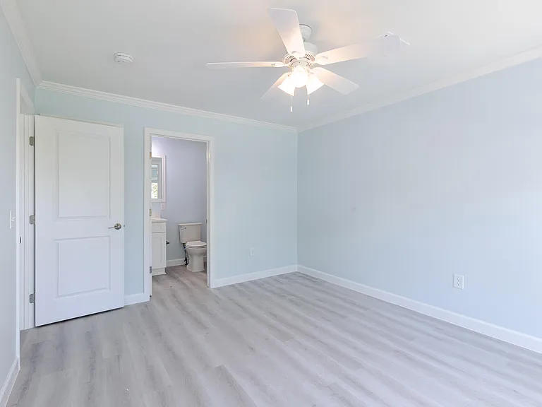 224 W Seaview Dr — Photo 18