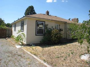 1026 E Crown Ave, Spokane, WA 99207