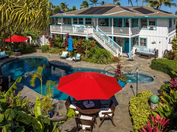 604 Kaimalino St, Kailua, HI 96734