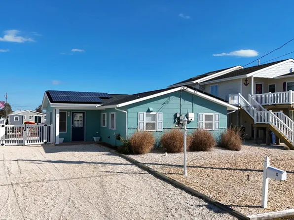 27 S Portland Dr, Little Egg Harbor, NJ 08087