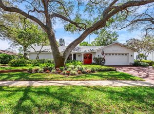 1527 Glen Hollow Ln N, Dunedin, FL 34698