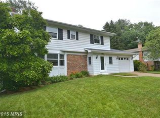 8630 Regency Ct, Annandale, VA 22003