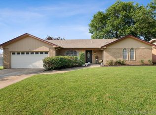 3200 Wayside Dr, Bartlesville, OK 74006