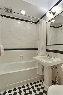 Sold by Corcoran | media 27