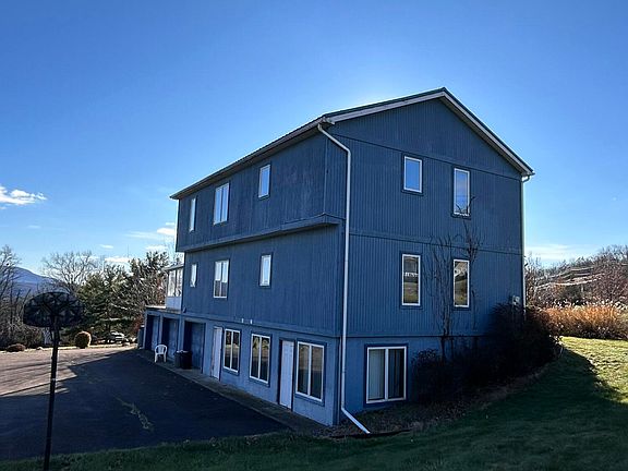 2nd image of 11 Amanda Dr