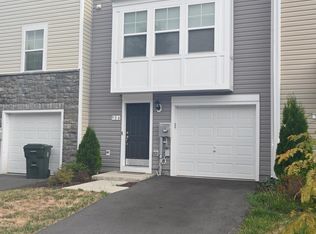 904 Mercer Dr, Hagerstown, MD 21742