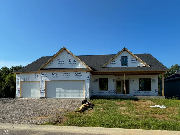 3705 Maple Ridge Trl, Columbus, IN 47201