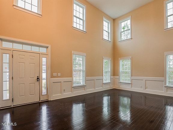 5th image of 200 Brogdan Ln