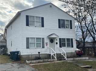 9 Hillhurst Ave, Providence, RI 02909