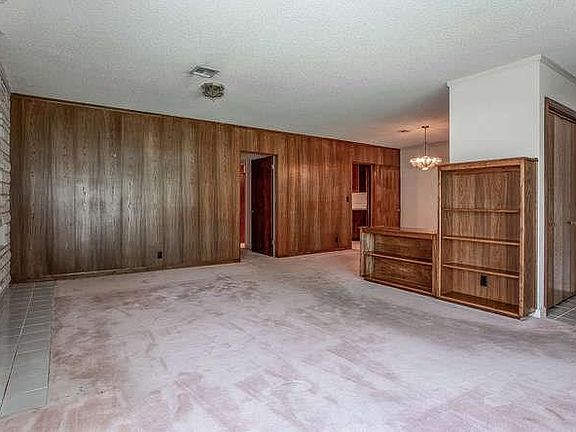 4th image of 5017 Bryce Ave