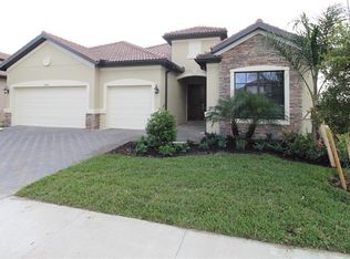 10917 Pistoia Dr, Fort Myers, FL 33913