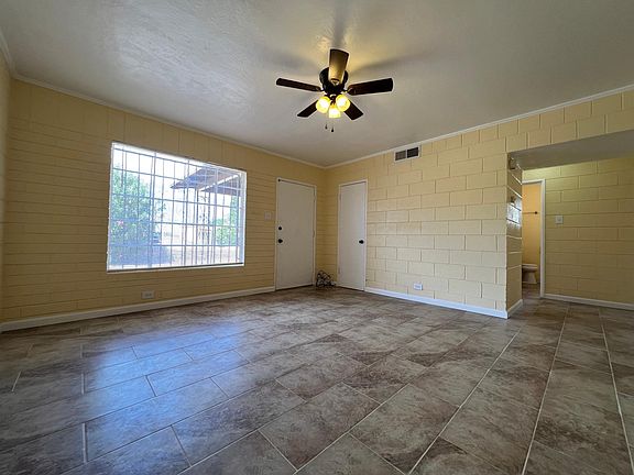 4th image of 4110 Moonlight Ave