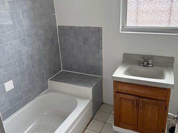 2nd image of 419 Warburton Avenue # Fl 3rd