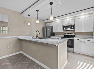 7103 71st Way, West Palm Beach, FL 33407