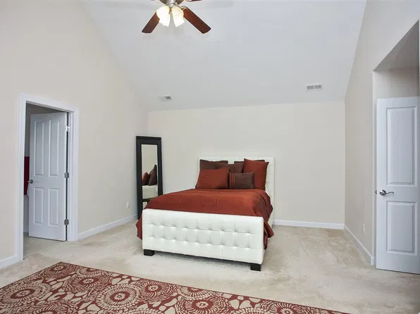 1605 Legendary Ln, Morrisville, NC 27560