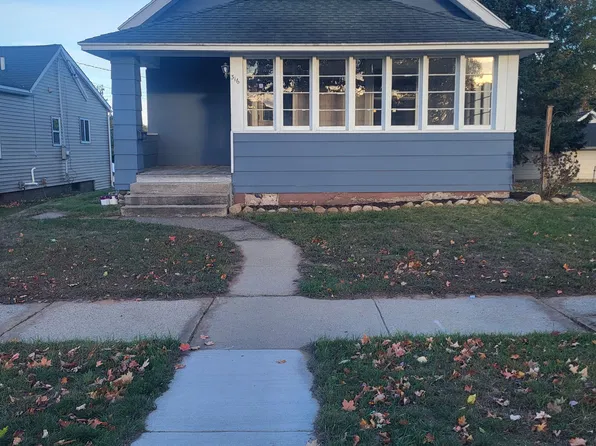 316 Cleveland Ave, Kingsford, MI 49802
