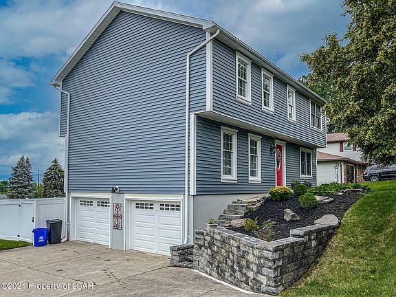 2nd image of 41 Redwood Dr
