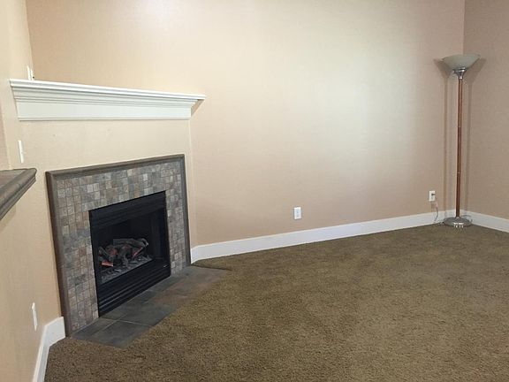 2nd image of 1182 SE Highfield Ave