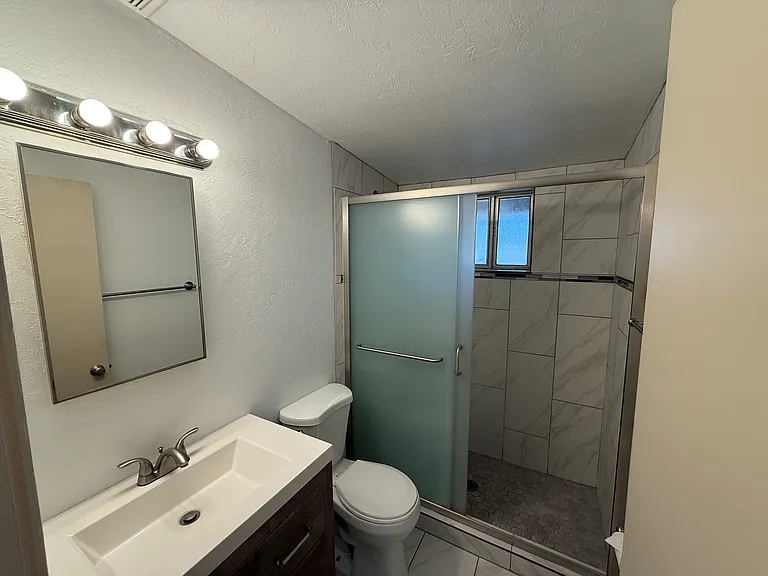 1603 N Park Ave — Photo 10