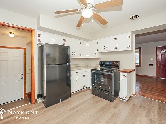 5th image of 3147 Wilson St