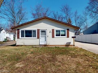 1005 E 331st St, Eastlake, OH 44095