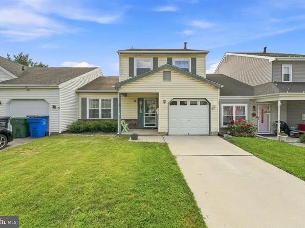 48 Hancock St, Logan Township, NJ 08085
