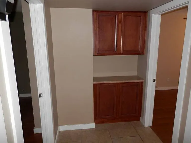 804 W Colgate Dr — Photo 6